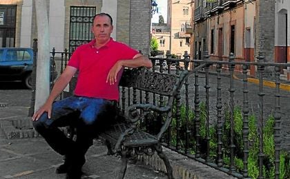 José Antonio Granja, en la castillejana Plaza de Santiago, se muestra satisfecho del transcurso de la temporada pasada en Tercera. José Antonio Granja, en la castillejana Plaza de Santiago, se muestra satisfecho del transcurso de la temporada pasada en Tercera.