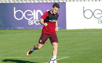 Kevin Gameiro en un entrenamiento con el Atlético de Madrid Kevin Gameiro en un entrenamiento con el Atlético de Madrid