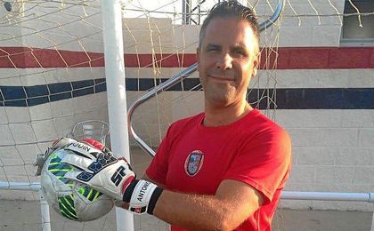 Antonio García posa para ESTADIO en el José Juan Romero. Antonio García posa para ESTADIO en el José Juan Romero.