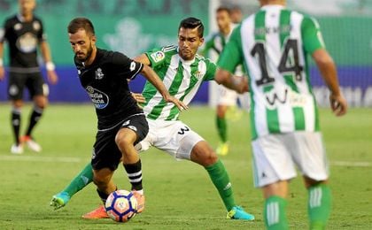 Betis y Deportivo jugaron un partido sin brillo. Betis y Deportivo jugaron un partido sin brillo.