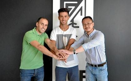 Alberto Bueno vuelve a España para jugar como cedido en el Granada Alberto Bueno vuelve a España para jugar como cedido en el Granada