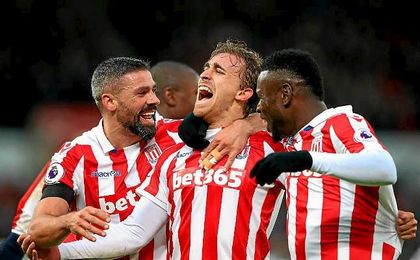 Muniesa marcó el pasado sábado uno de los goles del Stoke ante el Burnley. Muniesa marcó el pasado sábado uno de los goles del Stoke ante el Burnley.