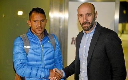 Montoya, a su llegada a Sevilla. Montoya, a su llegada a Sevilla.