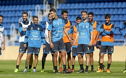Entrenamiento del Tenerife. En la imagen, Rachid. Entrenamiento del Tenerife. En la imagen, Rachid.