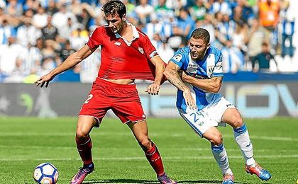 Imagen del partido de Butarque con el ´Mudo´ y Timor. Imagen del partido de Butarque con el ´Mudo´ y Timor.