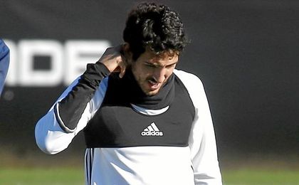 El Sevilla sigue sin perder de vista a Parejo. El Sevilla sigue sin perder de vista a Parejo.