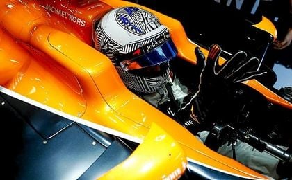 Alonso comienza la pretemporada con serios problemas en el McLaren Alonso comienza la pretemporada con serios problemas en el McLaren