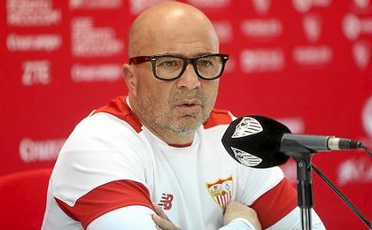 Sampaoli, durante la rueda de prensa de hoy. Sampaoli, durante la rueda de prensa de hoy.
