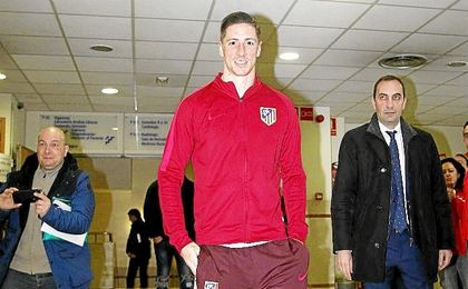 Torres abandona el hospital tras el choque de ayer Torres abandona el hospital tras el choque de ayer