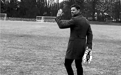 Xabi Alonso se despedirá de los terrenos de juego a final de temporada. Xabi Alonso se despedirá de los terrenos de juego a final de temporada.