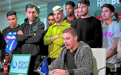 La espina de Joaquín de no vestir de blanco La espina de Joaquín de no vestir de blanco