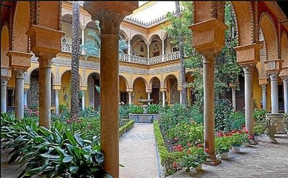 Las Dueñas recibe a 150.000 visitantes en su primer año de puertas abiertas Las Dueñas recibe a 150.000 visitantes en su primer año de puertas abiertas