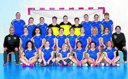 El II Torneo Ciudad de Sevilla de veteranas tendrá lugar el próximo sábado. El II Torneo Ciudad de Sevilla de veteranas tendrá lugar el próximo sábado.