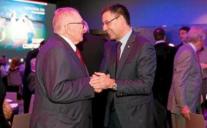Bartomeu: "Montal fue presidente en años complejos" Bartomeu: "Montal fue presidente en años complejos"