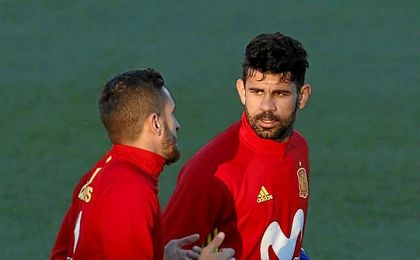 Diego Costa entrenando con la selección. Diego Costa entrenando con la selección.