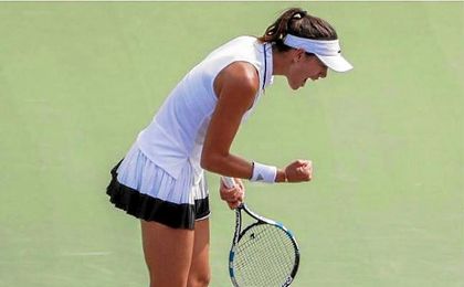 Muguruza y Arruabarrena pasan a tercera ronda y Carla Suárez cae en Miami Muguruza y Arruabarrena pasan a tercera ronda y Carla Suárez cae en Miami