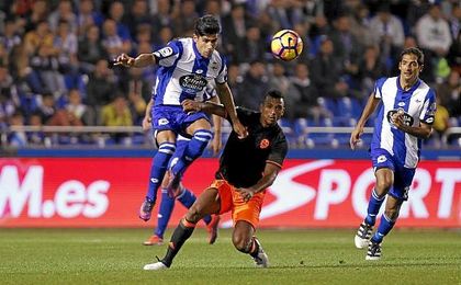 El Deportivo espera cortar su mala racha frente al Valencia El Deportivo espera cortar su mala racha frente al Valencia