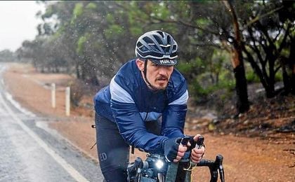 La 'Indian Pacific Wheel Race' de Australia se suspende por la muerte de un ciclista británico La 'Indian Pacific Wheel Race' de Australia se suspende por la muerte de un ciclista británico