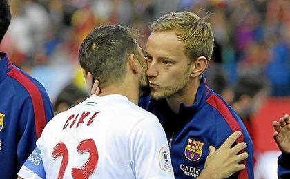 Rakitic, en una de sus visitas al Sánchez-Pizjuán. Rakitic, en una de sus visitas al Sánchez-Pizjuán.