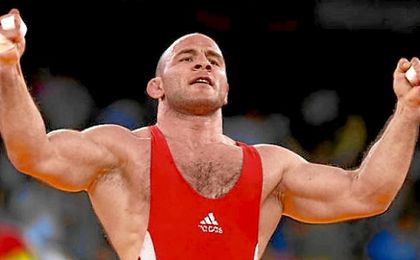 Artur Taymazov pierde la medalla por dopaje. Artur Taymazov pierde la medalla por dopaje.