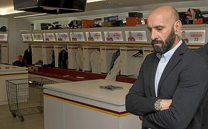 La llegada de Monchi ha generado una gran expectación en Italia. La llegada de Monchi ha generado una gran expectación en Italia.