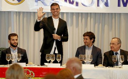 Pepe y el Madrid llevan más de un año sin cerrar su renovación. Pepe y el Madrid llevan más de un año sin cerrar su renovación.