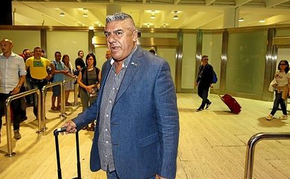 Tapia se marcha feliz de Sevilla. Tapia se marcha feliz de Sevilla.