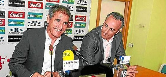 Paco Herrera, ahora entrenador del Valladolid, junto a Miguel Torrecilla, ex director deportivo del Betis. Paco Herrera, ahora entrenador del Valladolid, junto a Miguel Torrecilla, ex director deportivo del Betis.