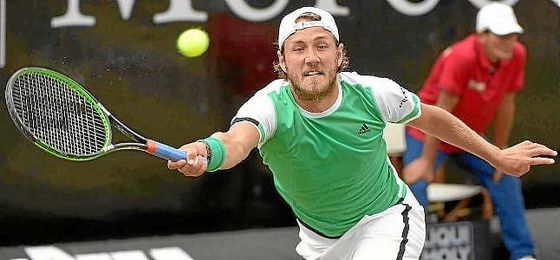 Pouille gana su primer título en hierba ante Feliciano López. Pouille gana su primer título en hierba ante Feliciano López.