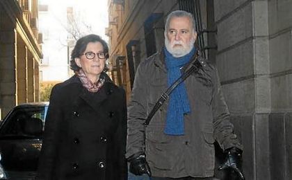 Antonio Rodrigo Torrijos, ex primer teniente alcalde y exportavoz de IU en el Ayuntamiento de Sevilla. Antonio Rodrigo Torrijos, ex primer teniente alcalde y exportavoz de IU en el Ayuntamiento de Sevilla.