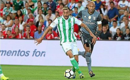 Camarasa, durante el amistoso que enfrentó a Betis y Benfica Camarasa, durante el amistoso que enfrentó a Betis y Benfica