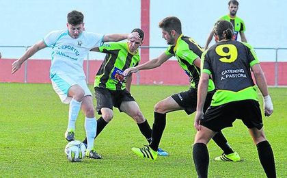 El Coronil logró el ascenso a Primera Andaluza como campeón de su grupo. El Coronil logró el ascenso a Primera Andaluza como campeón de su grupo.