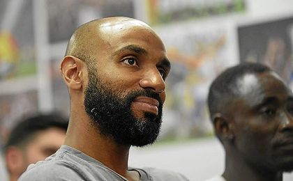 Kanouté habla de su posible vuelta al Sevilla Kanouté habla de su posible vuelta al Sevilla