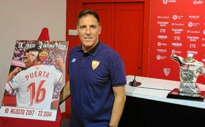 Berizzo: "¿Bacca o Jovetic? Me gustan los dos por igual" Berizzo: "¿Bacca o Jovetic? Me gustan los dos por igual"