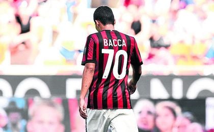 Carlos Bacca, que dejará de lucir el ´70´ en el Milan, medita cuál será su futuro próximo. Carlos Bacca, que dejará de lucir el ´70´ en el Milan, medita cuál será su futuro próximo.