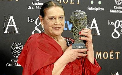 Muere la actriz Terele Pávez a los 78 años tras sufrir un derrame cerebral. Muere la actriz Terele Pávez a los 78 años tras sufrir un derrame cerebral.