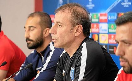 Avci: "El Sevilla no tiene nada garantizado" Avci: "El Sevilla no tiene nada garantizado"