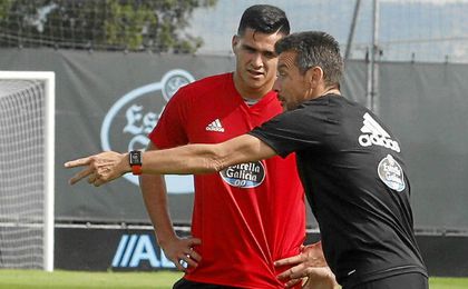 Maxi Gómez, autor de un doblete en la primera jornada, es la principal amenaza viguesa. Maxi Gómez, autor de un doblete en la primera jornada, es la principal amenaza viguesa.