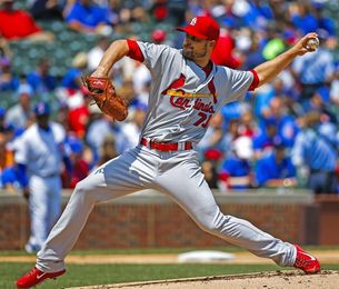 6-4. Pham pega de vuelta entera en el triunfo de los Cardenales 6-4. Pham pega de vuelta entera en el triunfo de los Cardenales