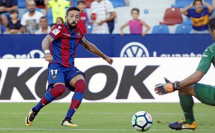Morales ha sido el más destacado en los dos primeros partidos del Levante. Morales ha sido el más destacado en los dos primeros partidos del Levante.