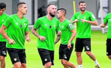 Digard rescinde su contrato con el Betis. Digard rescinde su contrato con el Betis.