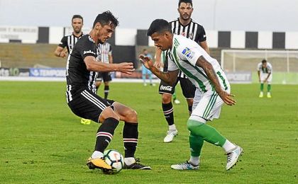 Nahuel, en un partido de pretemporada con el Betis. Nahuel, en un partido de pretemporada con el Betis.