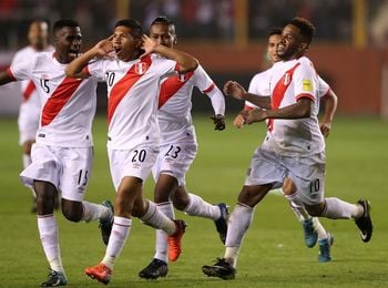 Brasil, inalcanzable; la caída de Chile alivia a Colombia, Uruguay y Argentina Brasil, inalcanzable; la caída de Chile alivia a Colombia, Uruguay y Argentina