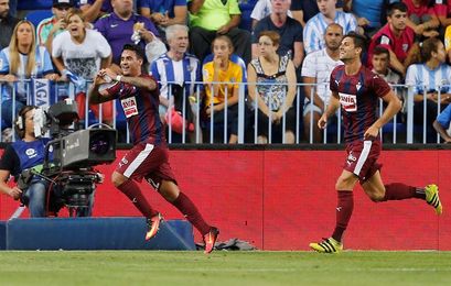 El Levante anuncia el fichaje de Nano Mesa, cedido por el Eibar El Levante anuncia el fichaje de Nano Mesa, cedido por el Eibar