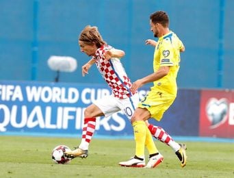 Croacia vence 1-0 a Kosovo tras reanudarse el partido suspendido Croacia vence 1-0 a Kosovo tras reanudarse el partido suspendido