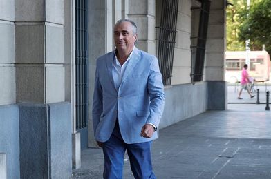 La fiscalía rebaja su petición de pena a Lopera a 3.600 euros de multa La fiscalía rebaja su petición de pena a Lopera a 3.600 euros de multa