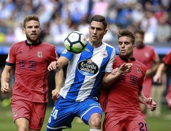 2-4. La Real Sociedad supera al Dépor y mantiene el pulso por el liderato 2-4. La Real Sociedad supera al Dépor y mantiene el pulso por el liderato