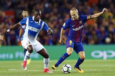 Iniesta niega que exista un principio de acuerdo para cerrar su renovación Iniesta niega que exista un principio de acuerdo para cerrar su renovación