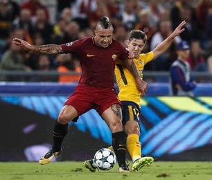 El portero Alisson y el palo niegan el triunfo al Atlético en Roma El portero Alisson y el palo niegan el triunfo al Atlético en Roma
