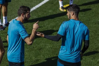 Asensio regresa al grupo en la última sesión antes del estreno europeo Asensio regresa al grupo en la última sesión antes del estreno europeo